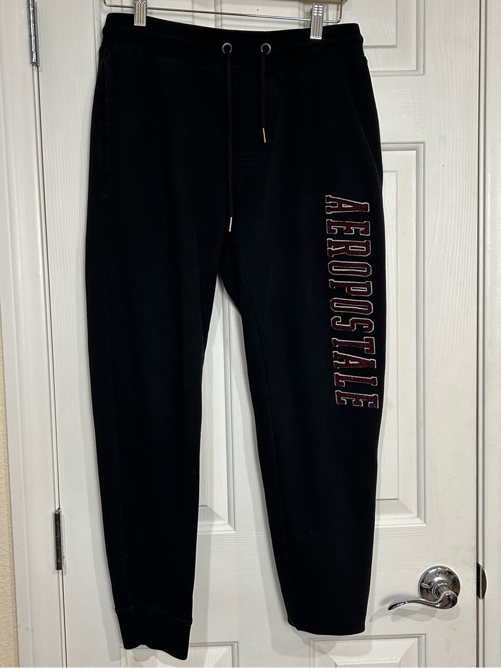 Aeropostale Black Logo Joggers Sweatpants Size Small